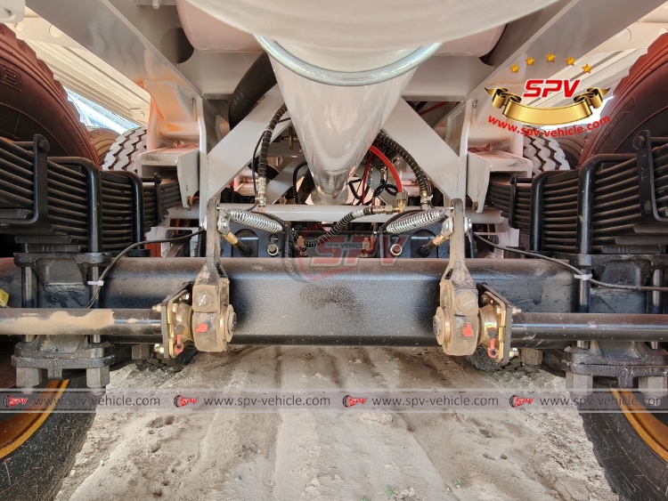 Bottom of Dry Bulk Semi-trailer Tank